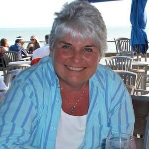 Meet your Posher, Leeanna